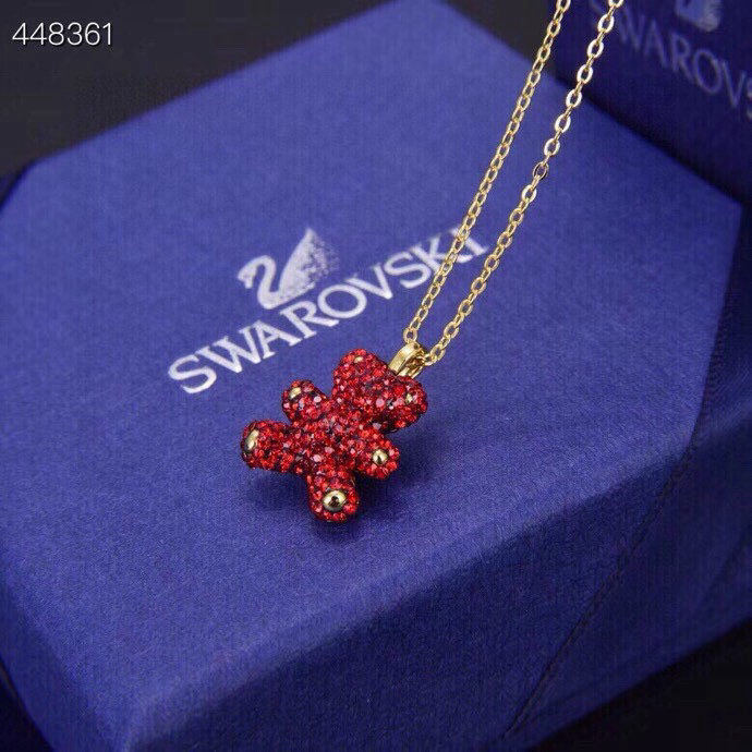 SWAROVSKI necklace