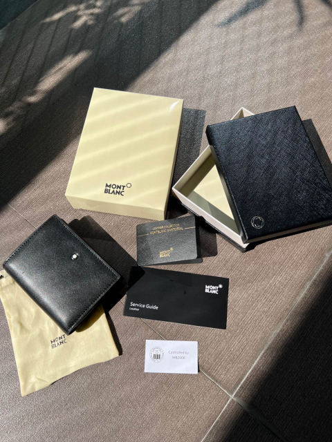 MONTBLANC Meisterstück Series Continuous Wallet