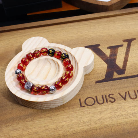 LV bracelet