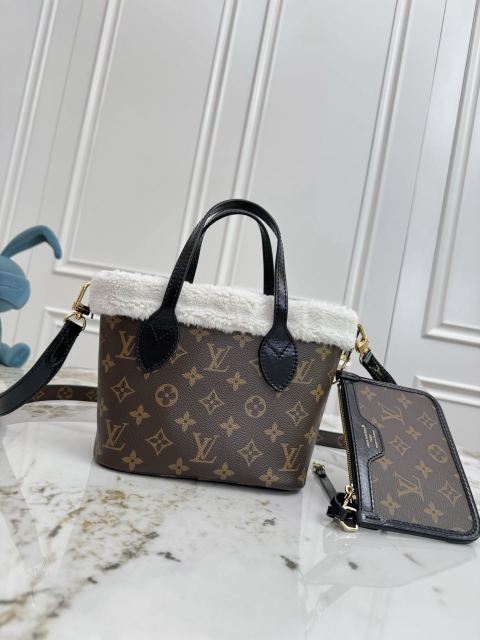 Neverfull Bandouli��re Inside Out BB Handbag