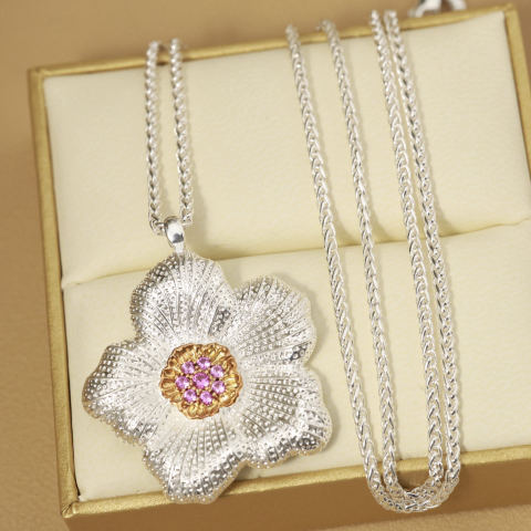 Buccellati retro court style necklace