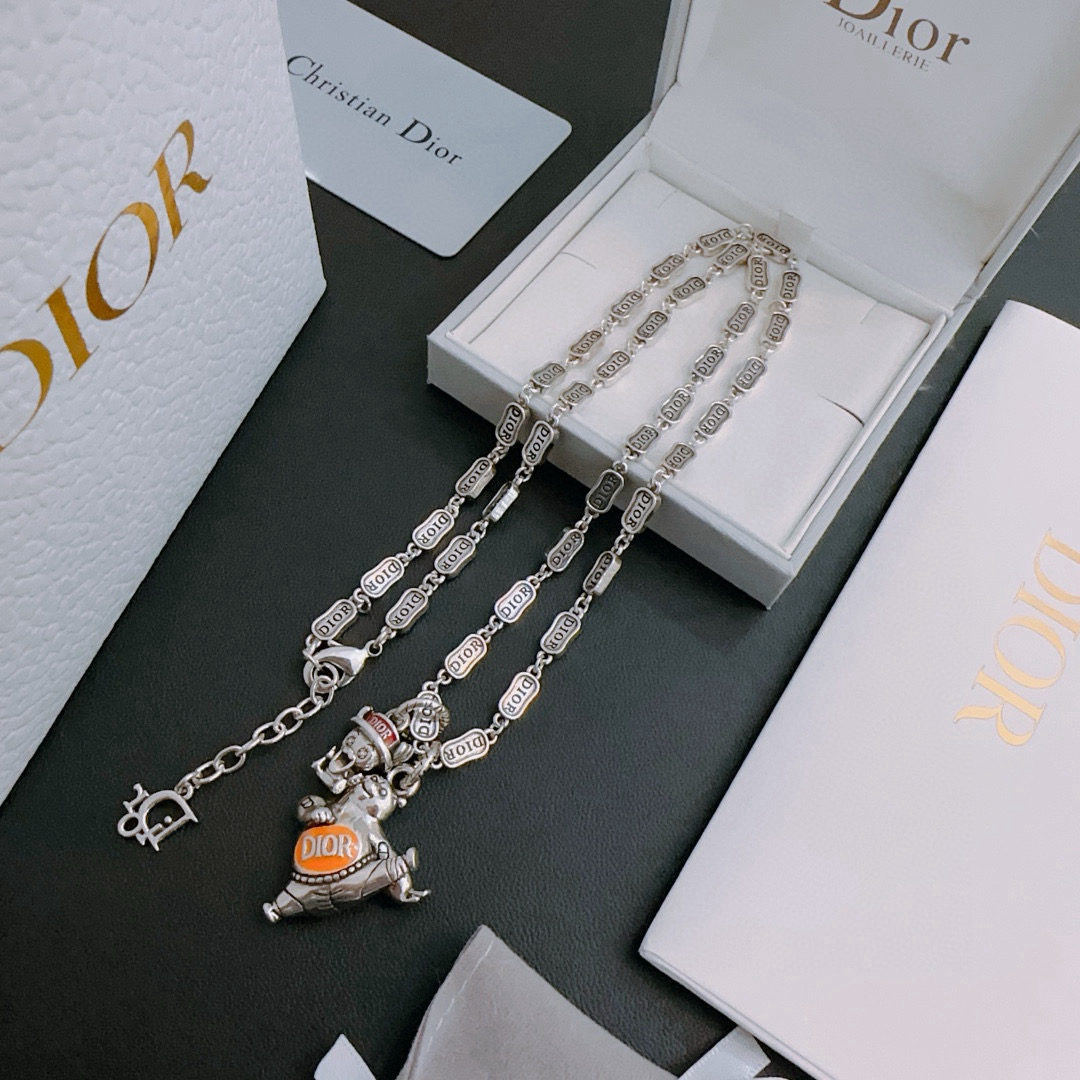 DIOR bracelet