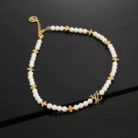LV pearl necklace