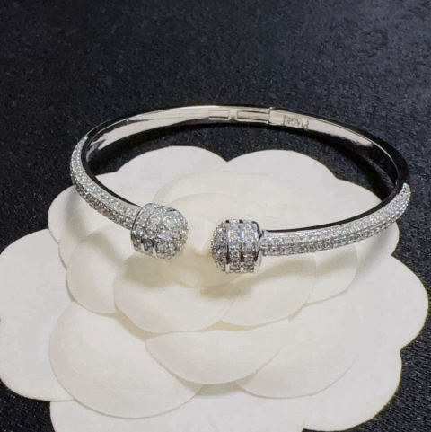 Piaget full diamond bracelet
