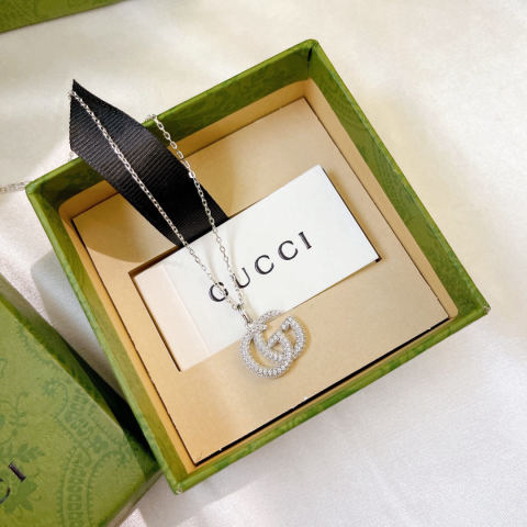 GUCCI necklace